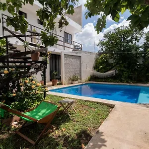 Casa Itza Pensión